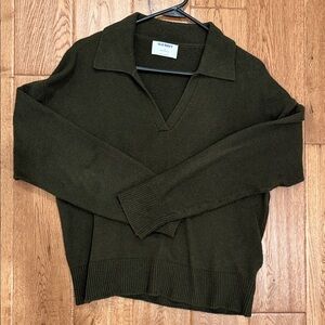 Old Navy Forest Green V-Neck Collared Sweater Size Small